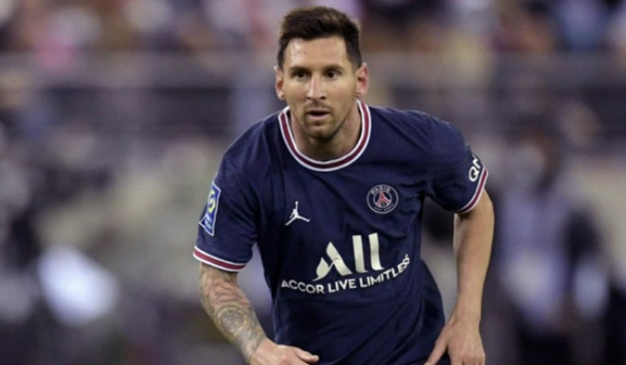 Messi deltager i Greater Paris co-training og forventes at få sin nye klubdebut